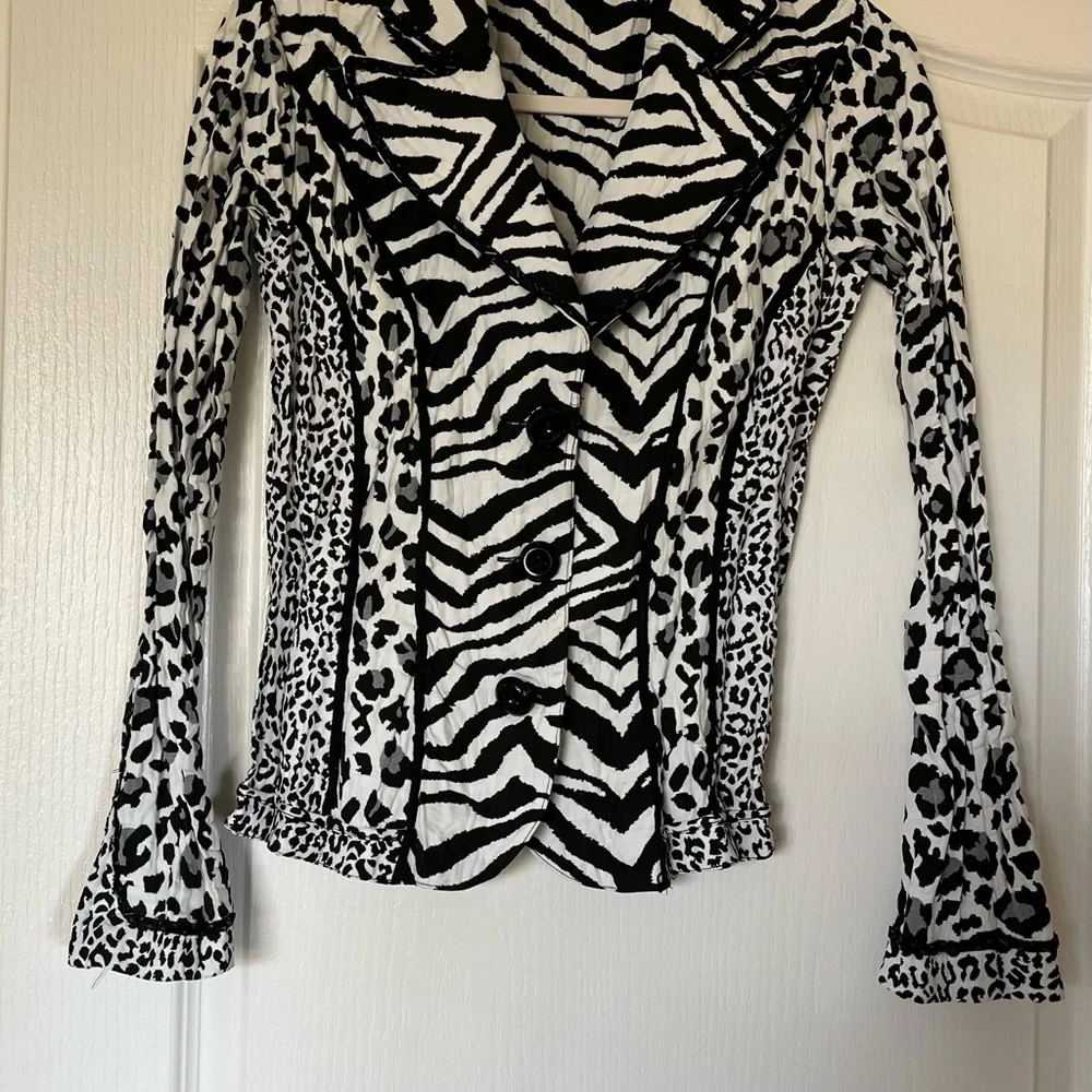 Jacket - Picture 1 of 1